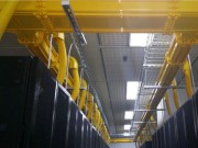 網格橋架和光纖槽道的使用